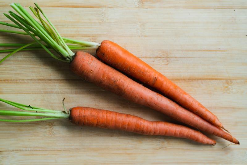 Friss sárgarépa (1 kg)